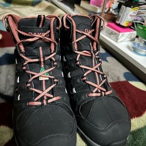 Dakota womens’ work boots